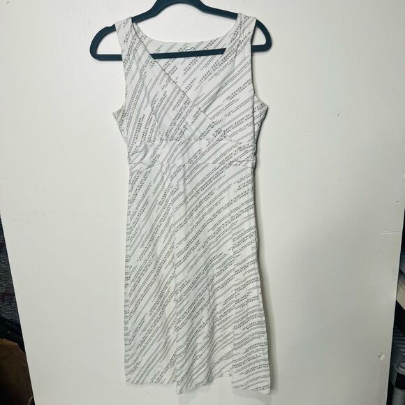 Eddie Bauer White Cream Gray PAtterned Tank Tee Shirt Dress sz S - Picture 1 of 10